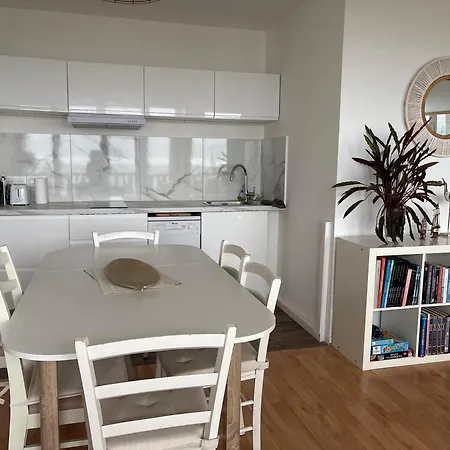 à En Famille Vue *