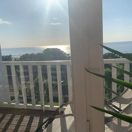 A En Famille Vue Apartmán