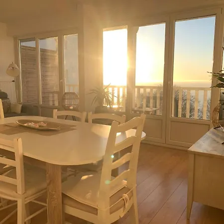 A En Famille Vue Apartmán Trouville-sur-Mer