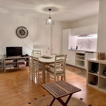 A En Famille Vue Apartmán